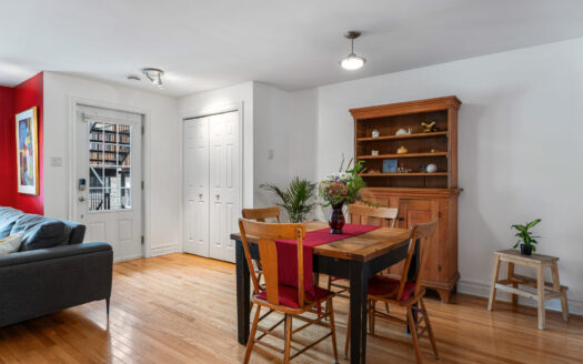 Magnifique condo à 2 pas de la station Laurier